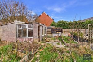 Photo 30- click for photo gallery